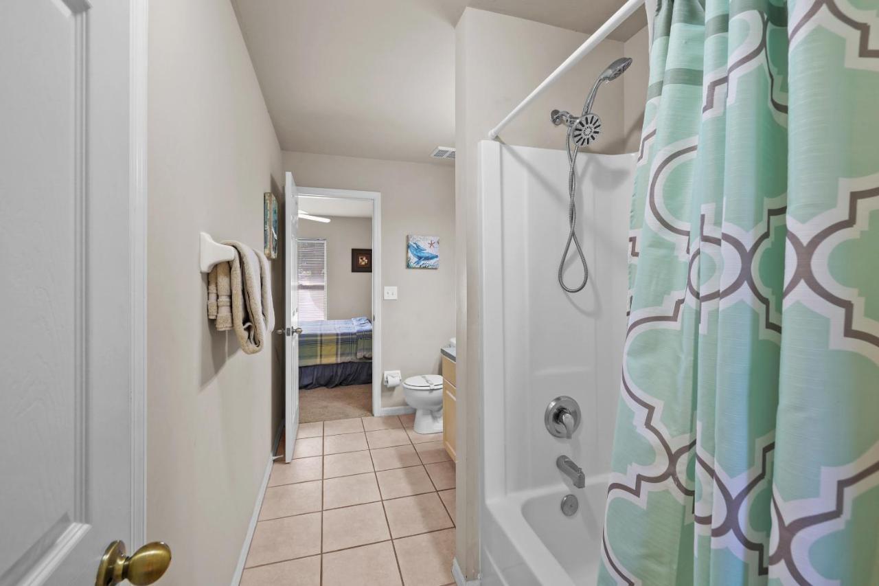 Family Vacation, Heated Pool, Wake Up To Enjoy The Sunrise - Villa Pine Island Cape Coral Exterior photo