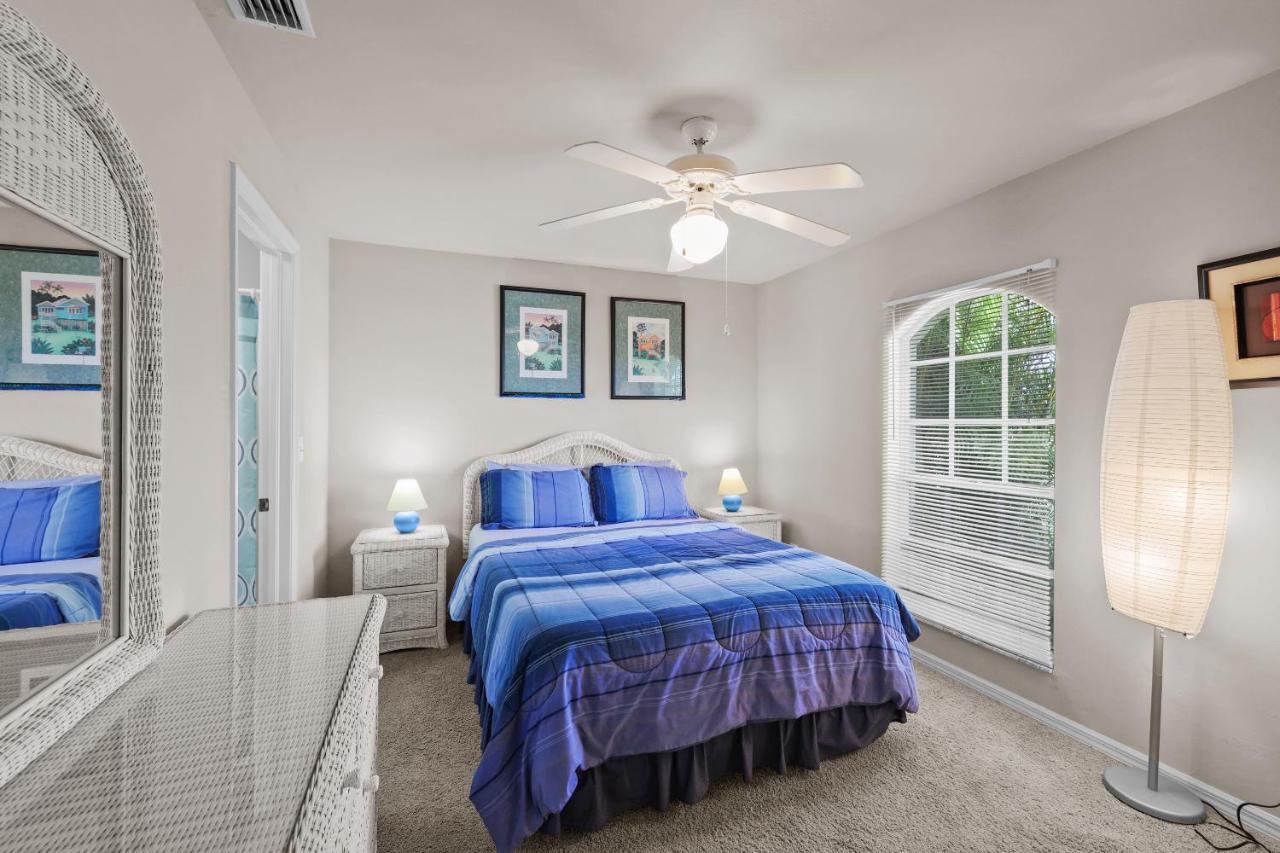 Family Vacation, Heated Pool, Wake Up To Enjoy The Sunrise - Villa Pine Island Cape Coral Exterior photo